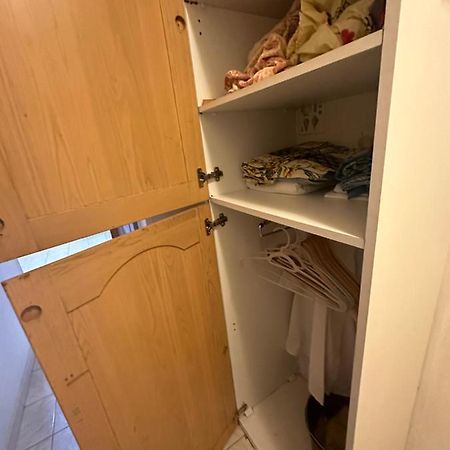 A La Semaine Ou Au Jour / Location Studio Meuble 30M² La Ciotat Bagian luar foto