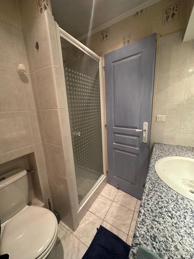 A La Semaine Ou Au Jour / Location Studio Meuble 30M² La Ciotat Bagian luar foto